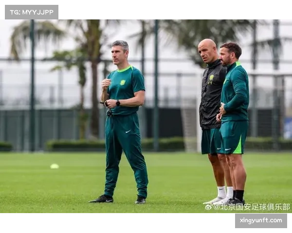 北京国安推行高位逼抢战术 蒙哥马利摒弃传统传控体系 北京国安推行高位逼抢战术 蒙哥马利摒弃传统传控体系